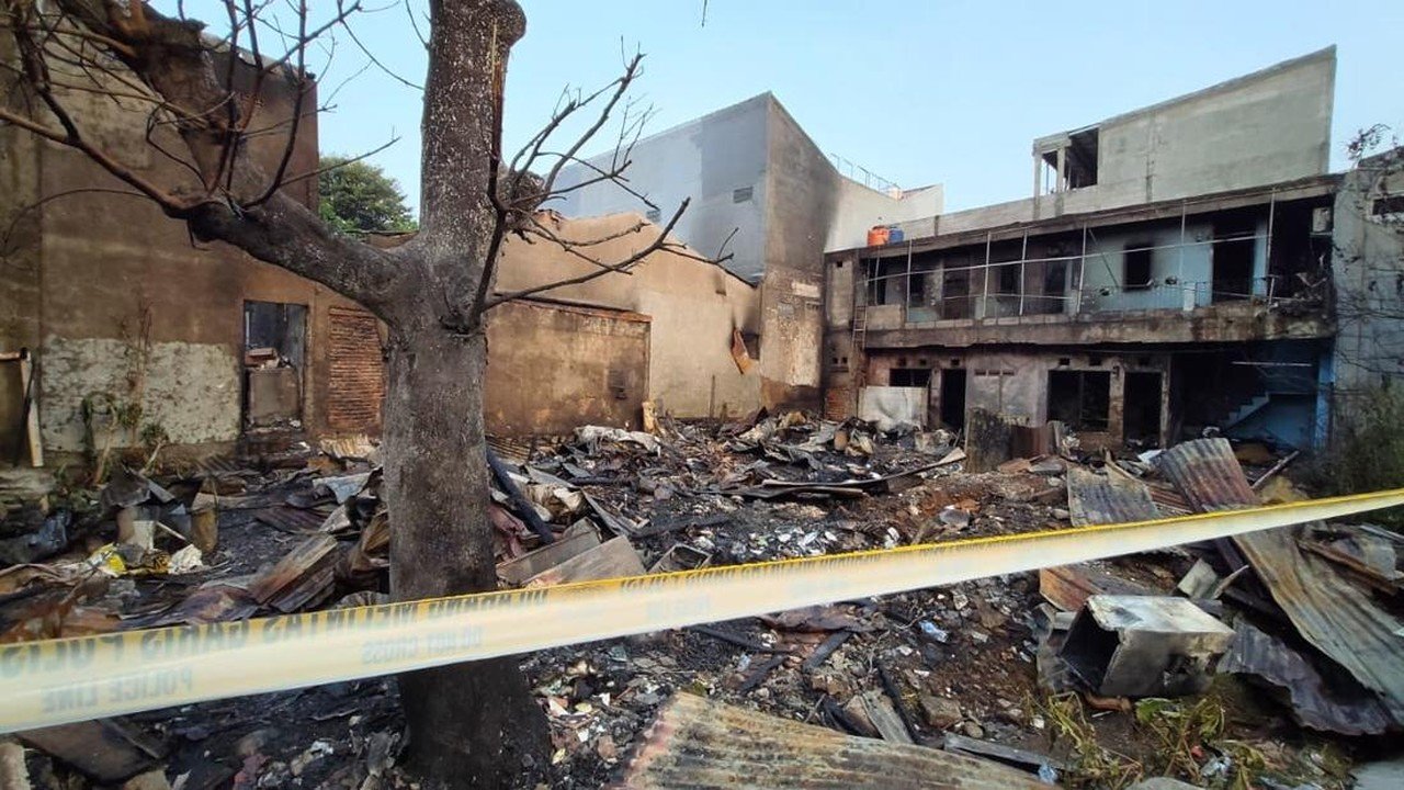 13 Bangunan Ludes Terbakar di Bangka, Jakarta Selatan
