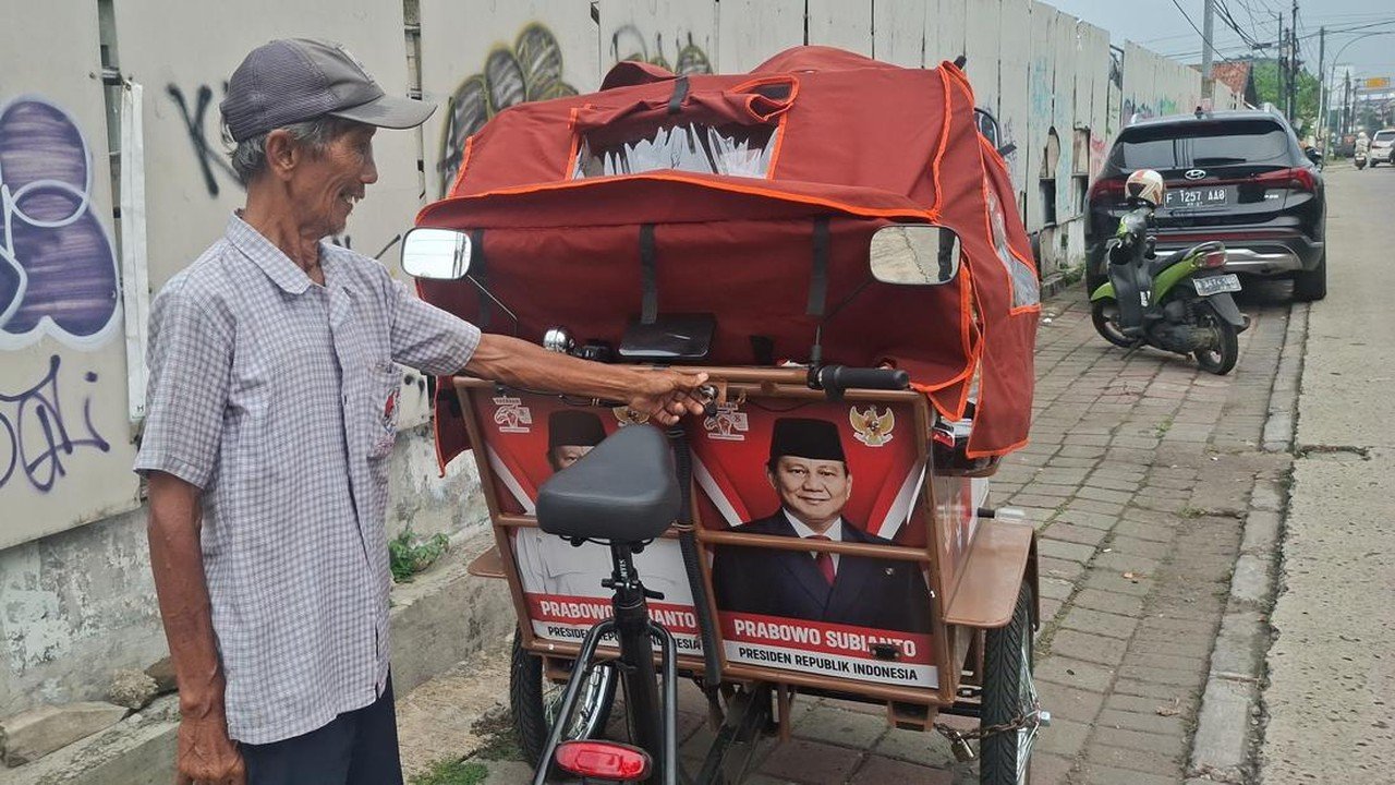160 Lansia Bogor Terima Becak Listrik Gratis dari Presiden Prabowo