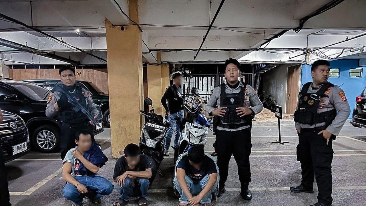 18 Pemuda Diamankan Polisi Diduga Hendak Tawuran di Jakarta