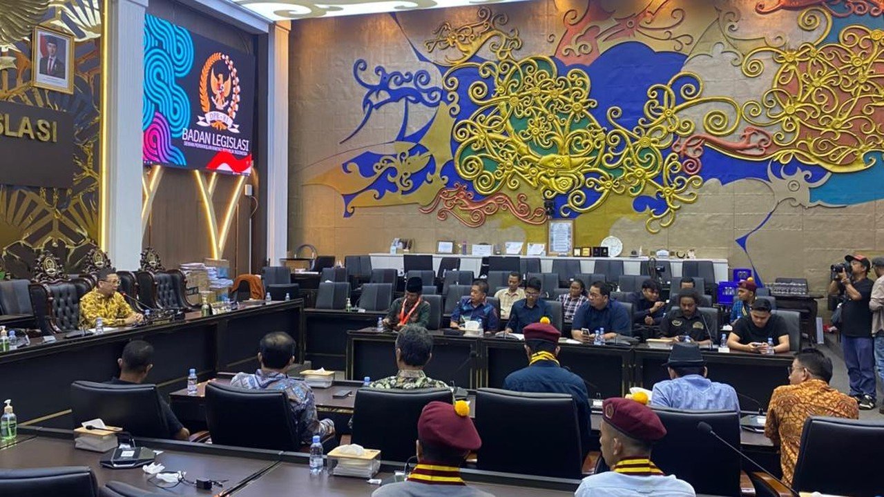Aliansi Sipil Desak Golkar Ajukan Hak Angket DPR Terkait Polemik Ijazah Gibran