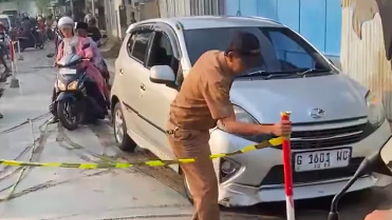ASN Pekalongan Terobos Jalan Cor Basah, Sanksi Penurunan Pangkat Diberikan
