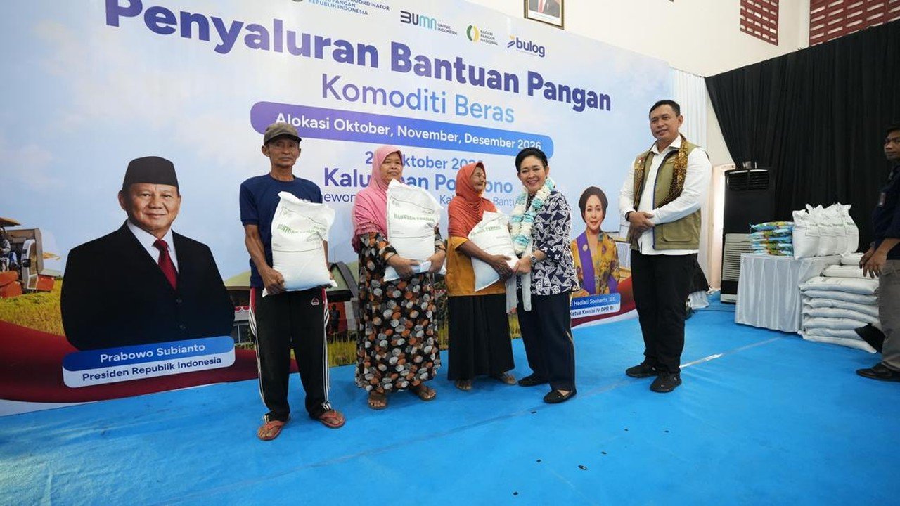 BULOG dan DPR Pastikan Bantuan Pangan Beras Tahap III Tersalurkan Hingga Akhir 2026