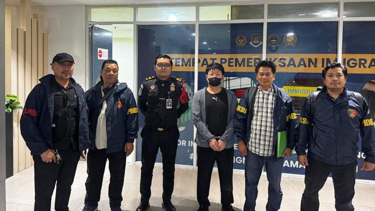 Buron Penyelundup HP Ilegal Rp 253 Miliar Ditangkap di Bandara Soetta