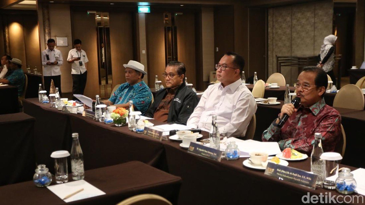 Dewan Pakar Finalisasi Calon Pemenang DPD RI Awards 2026