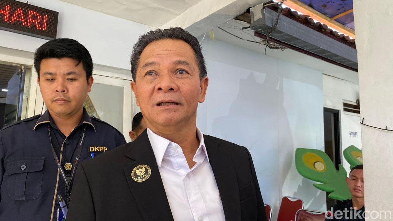 DKPP Terima Laporan Dugaan Pelanggaran Etik KPU dan Bawaslu Terkait Syarat Cawapres