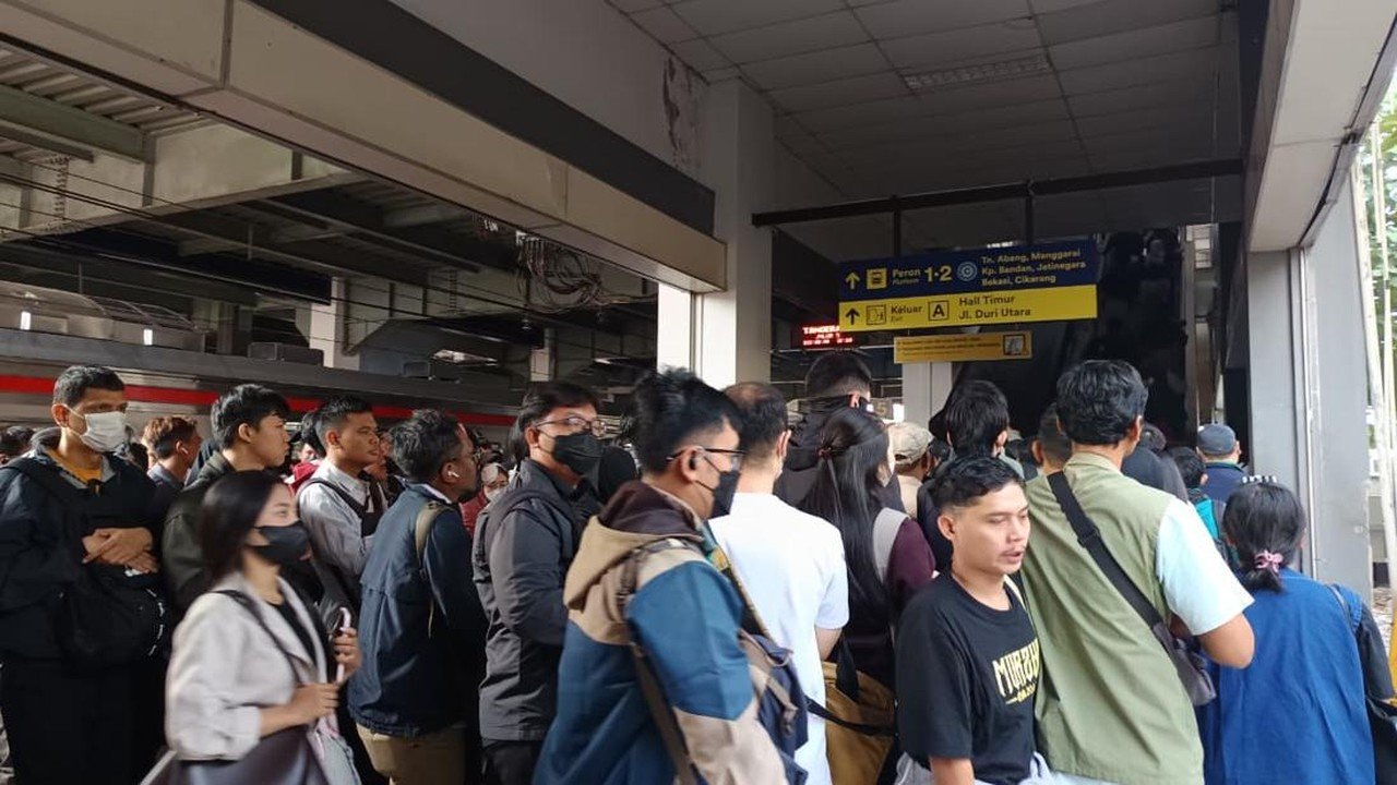 Eskalator Stasiun Duri Kembali Normal Setelah Rusak dan Lukai 12 Orang