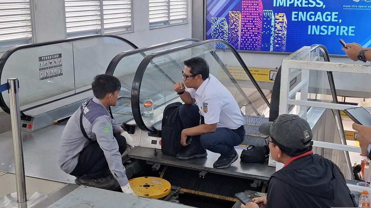 Eskalator Stasiun Duri Rusak, 12 Orang Terluka dan Jalani Observasi