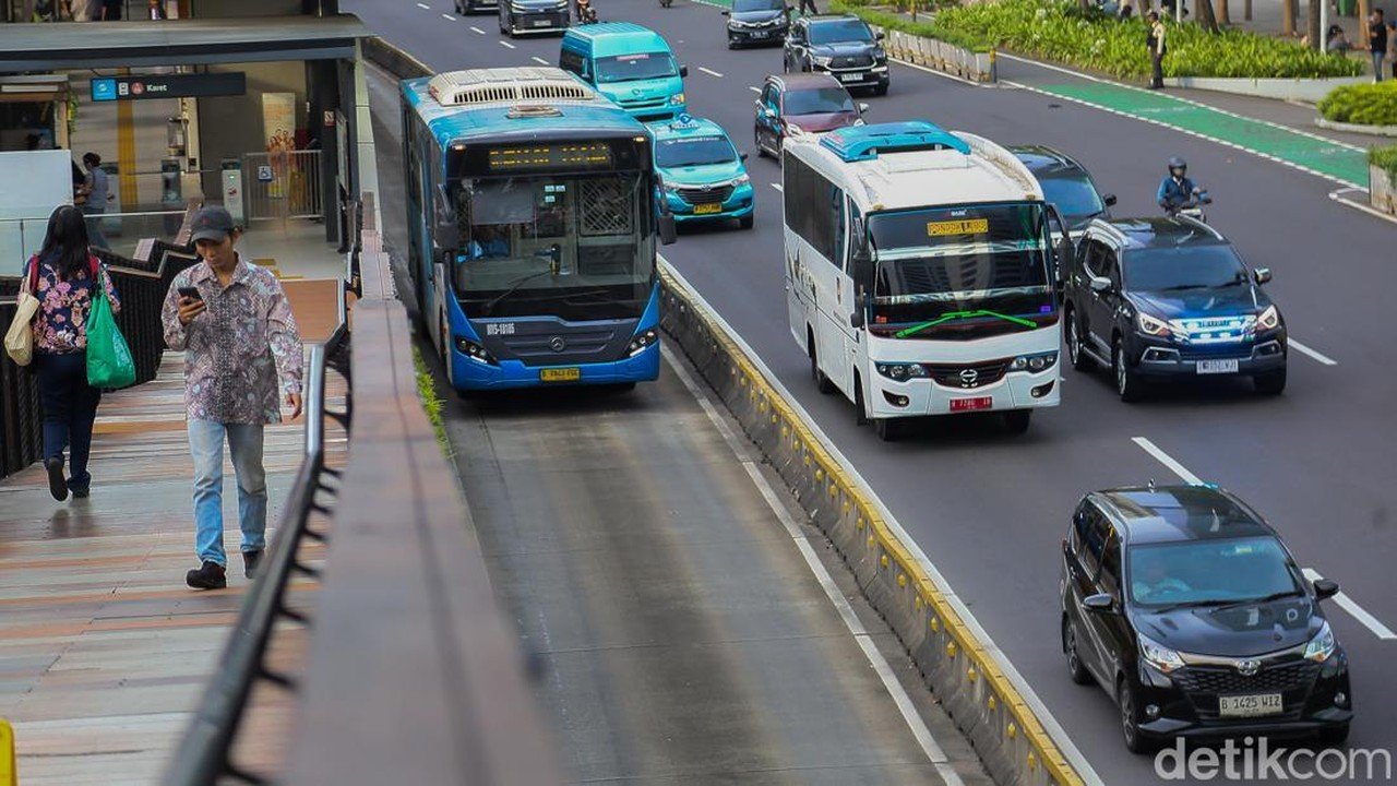 Gangguan Lalu Lintas di Jakarta, 20 Rute Transjakarta Terdampak, 6 Dialihkan Sementara