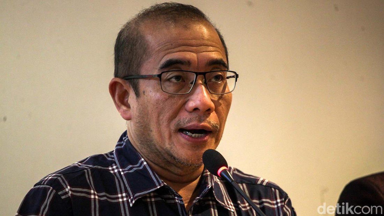 Hasyim Asy'ari Bantah KPU Selundupkan Pasal untuk Gibran di PKPU 19/2023