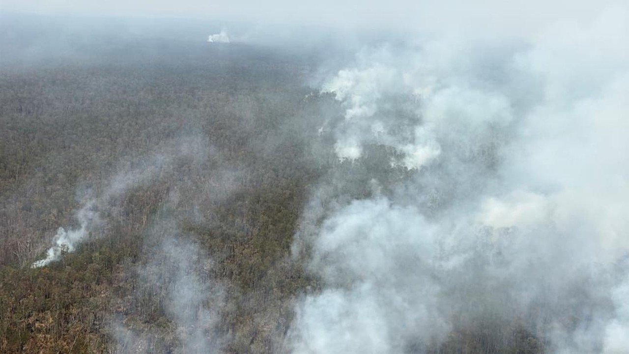 Helikopter Water Bombing Dikerahkan untuk Padamkan Karhutla di Way Kambas