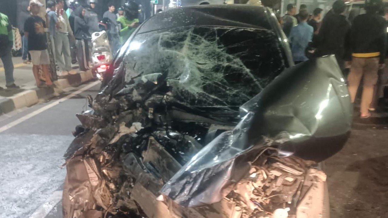 Honda Mobilio Tabrak Pikap di Jaksel, 1 Tewas dan 5 Luka Akibat Diduga Ngebut