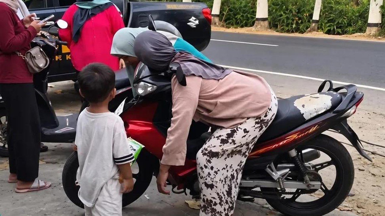 Ibu di Ponorogo Meninggal Saat Berkendara Motor, Sempat Menepi di Depan Puskesmas