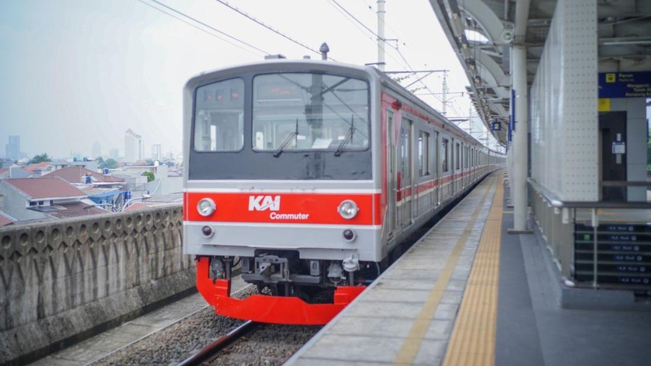 Jadwal KRL Jalur Merah Kembali Normal Pasca Perbaikan