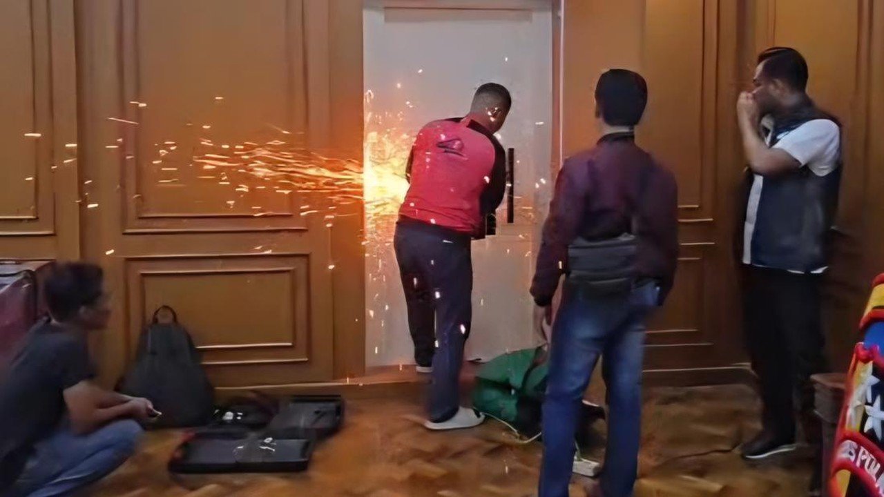 Jaksa Ungkap Isi 3 Brankas Kasus TPPU Mantan Jampidsus Febrie Adriansyah