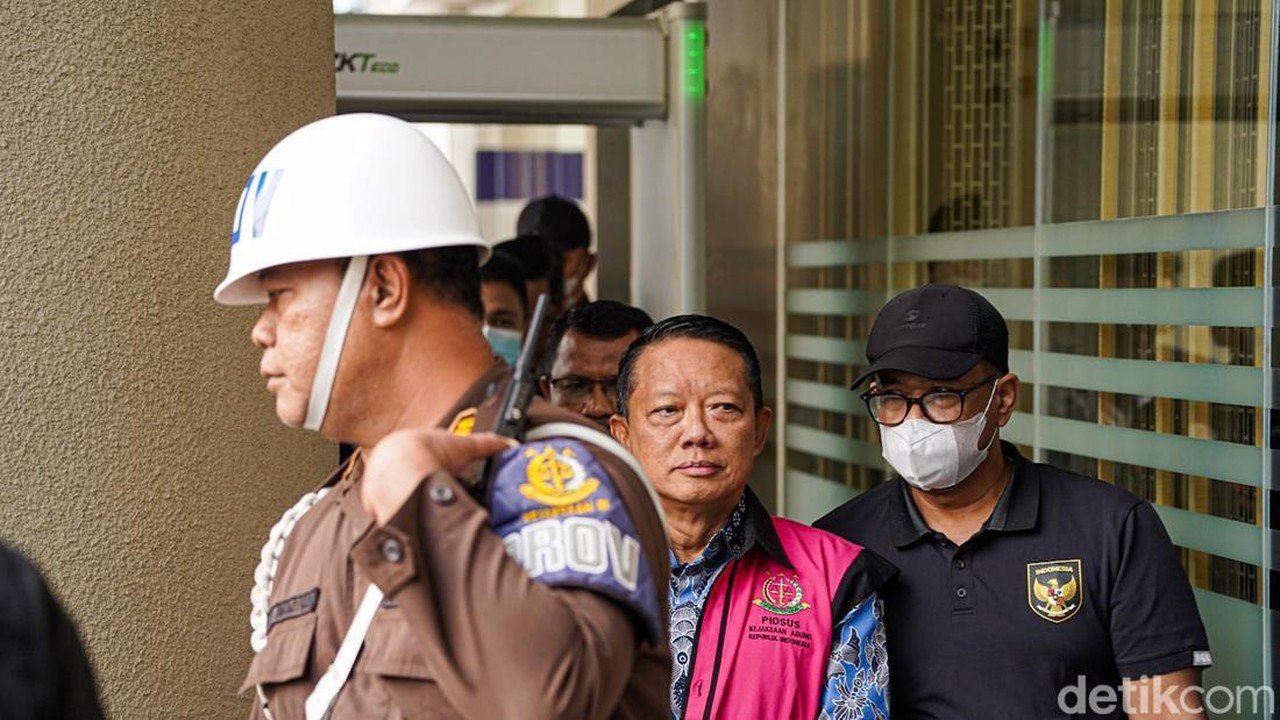 Jaksa Ungkap TPPU Rp 350 Miliar Diduga Libatkan Mantan Jampidsus Kejagung