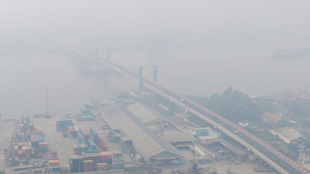 Kabut Asap Ganggu Penerbangan di Palembang, 18 Pesawat Tertahan