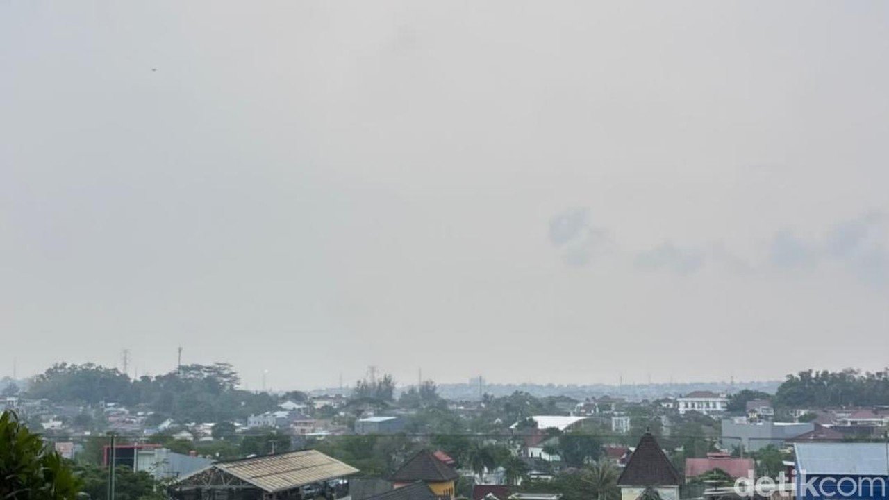 Kabut Asap Karhutla Paksa Sekolah di Balikpapan Terapkan PJJ Selama Tiga Hari