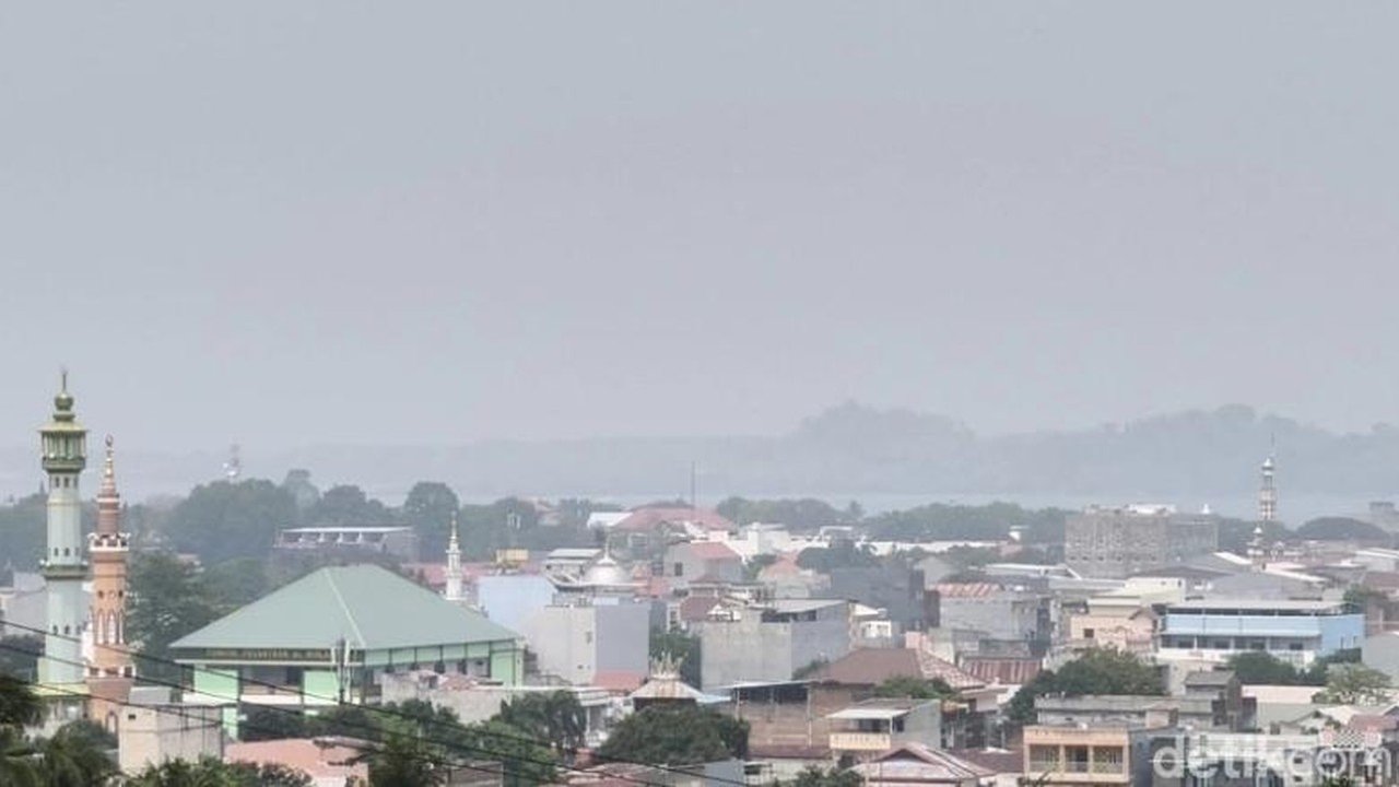 Kabut Asap Mengancam, Sekolah di Parepare Beralih ke Pembelajaran Daring