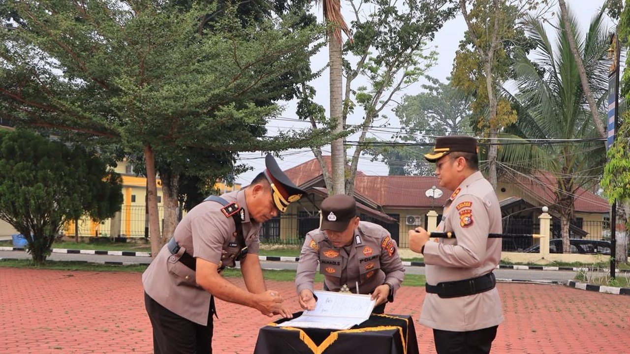 Kapolres Rohil Tekankan Pelayanan Publik dan Sinergi Masyarakat pada Personel
