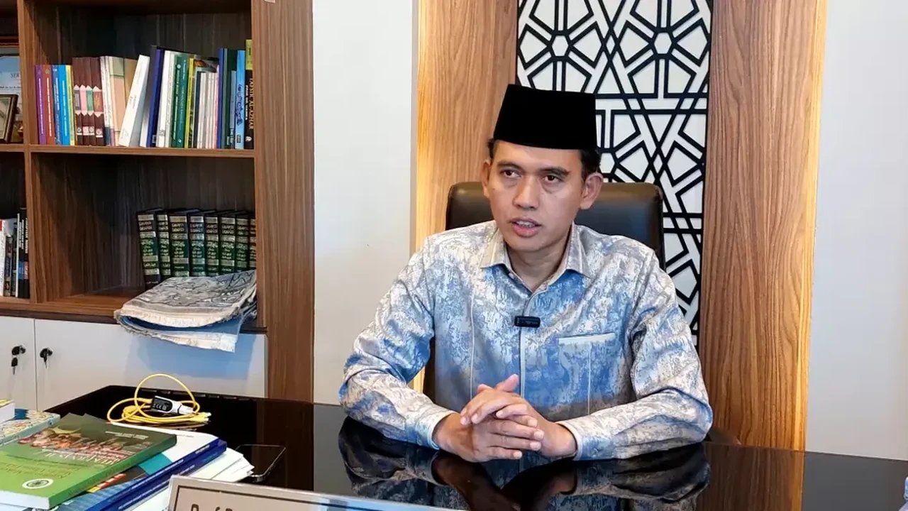 Kapolri Dorong Fatwa Haram Vape, MUI Siap Bahas Mendalam