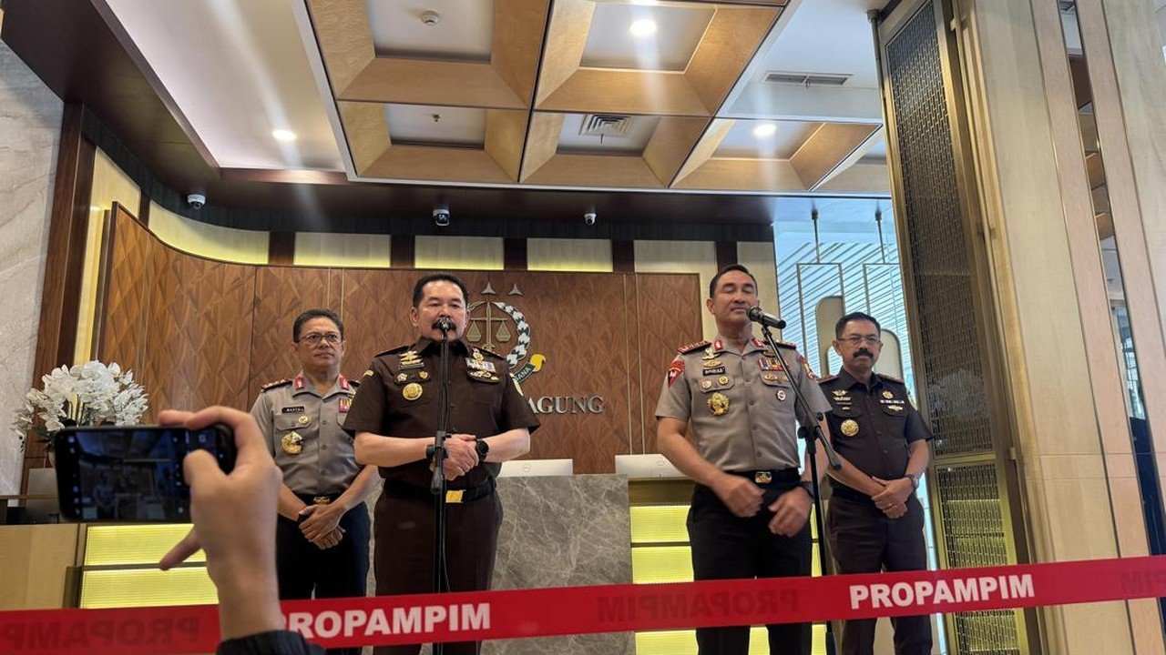 Kapolri Jenderal Suyudi Ario Seto Perkuat Sinergi dengan Jaksa Agung ST Burhanuddin