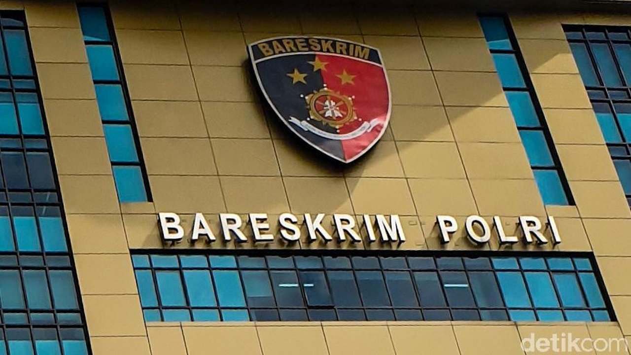 Kapolri Lakukan Rotasi Jabatan di Bareskrim, Dua Direktur Utama Berganti