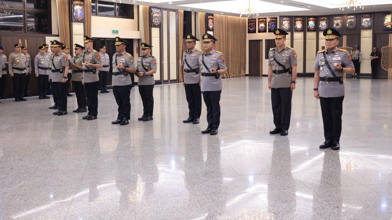 Kapolri Pimpin Sertijab Lima Jabatan Strategis, Termasuk Kapolda Metro Jaya