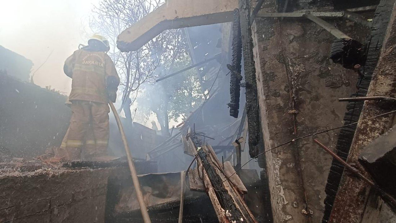 Kebakaran di Kemayoran Disertai Ledakan, 43 Jiwa Terdampak