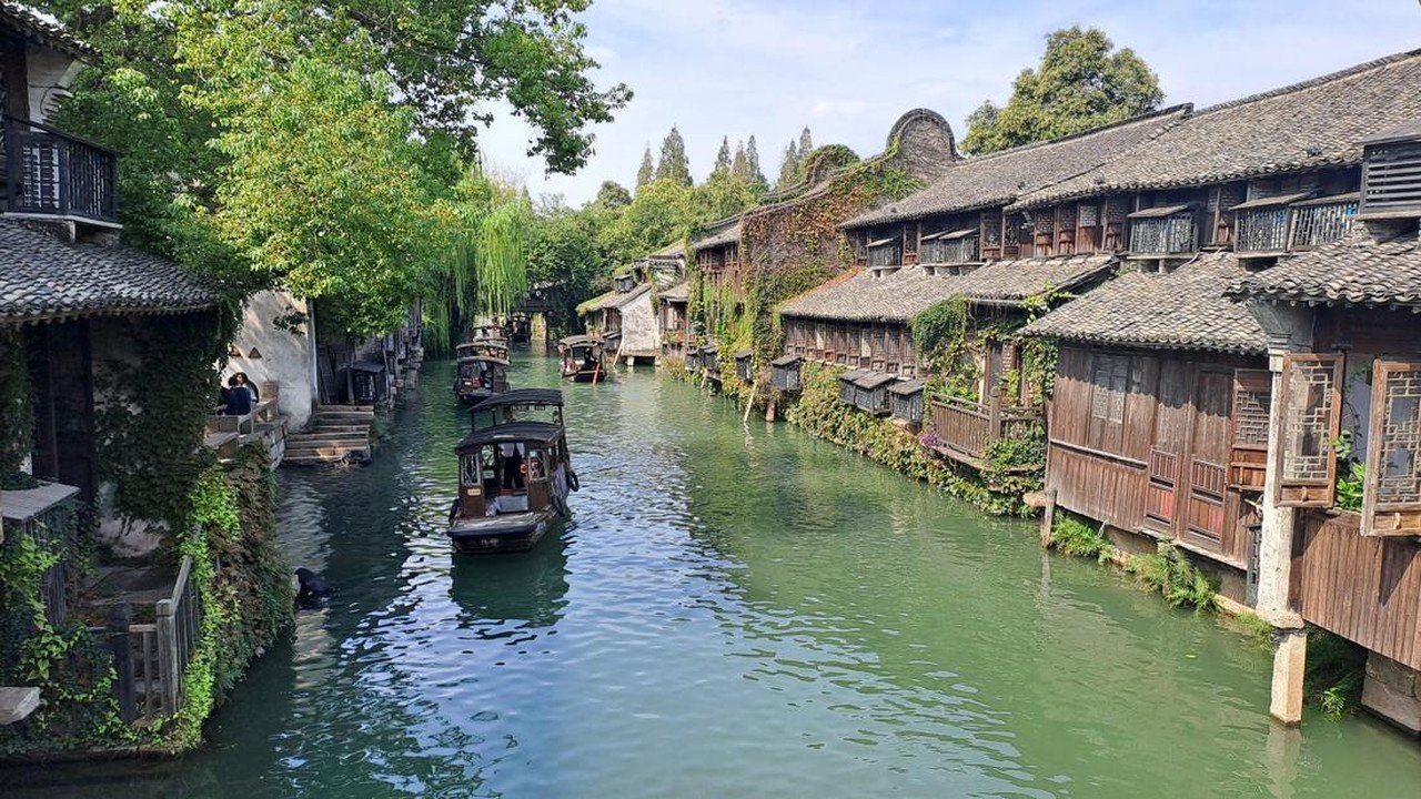 Kementrans Tertarik Kembangkan Wisata Kawasan Transmigrasi ala Kota Air Wuzhen