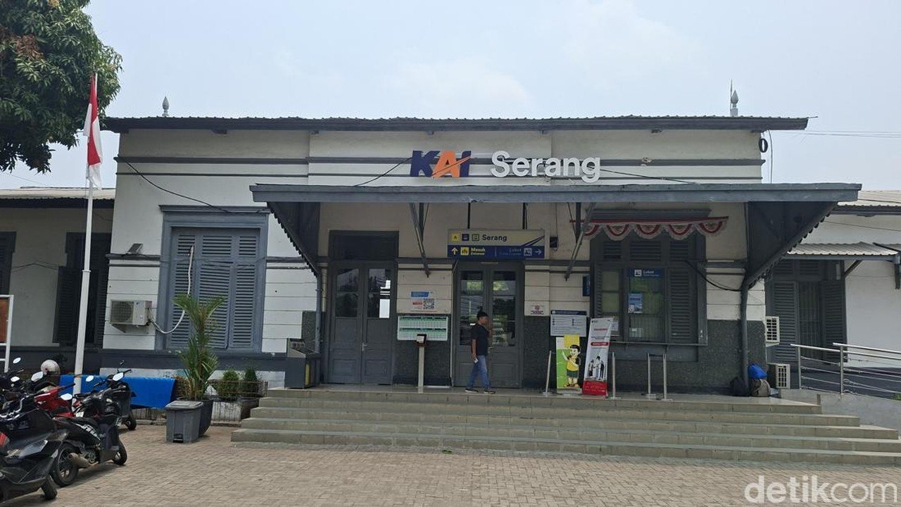 KRL Diwacanakan Sambung ke Serang-Merak, Warga Berharap Frekuensi Lebih Sering