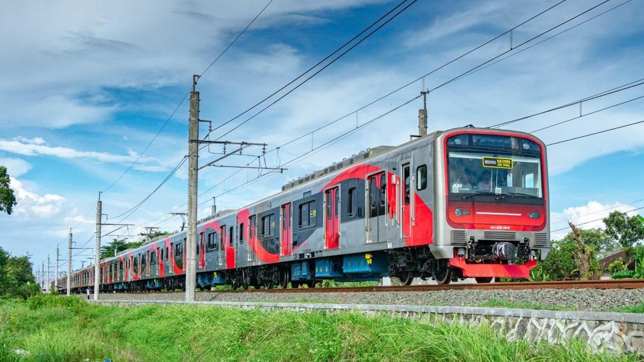 Layanan KRL Bogor-Jakarta Kota Kembali Normal Setelah Perbaikan Kereta INKA