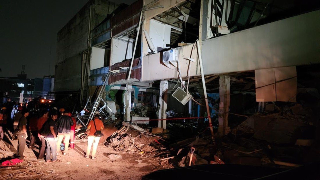 Ledakan Pasar Cimanggis Tewaskan Dua Orang, Pencarian Korban Lanjutan