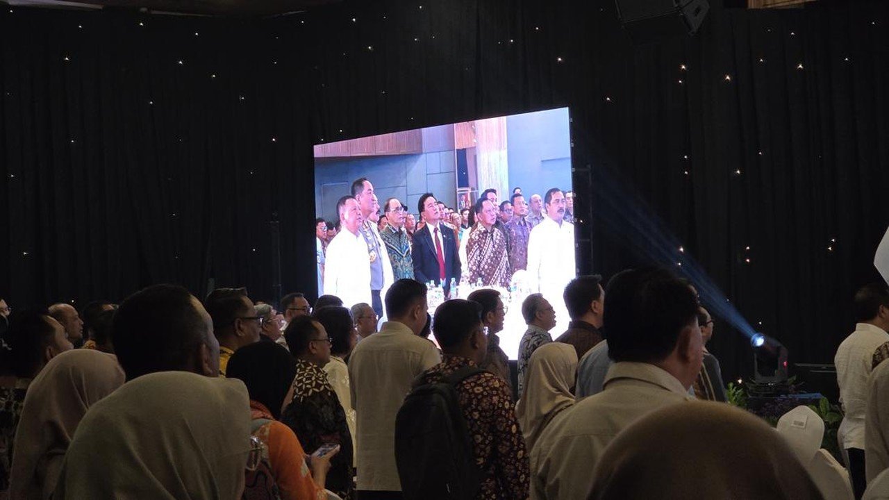 Menko Yusril dan Kapolri Hadiri Forum Nasional Pembangunan Hukum