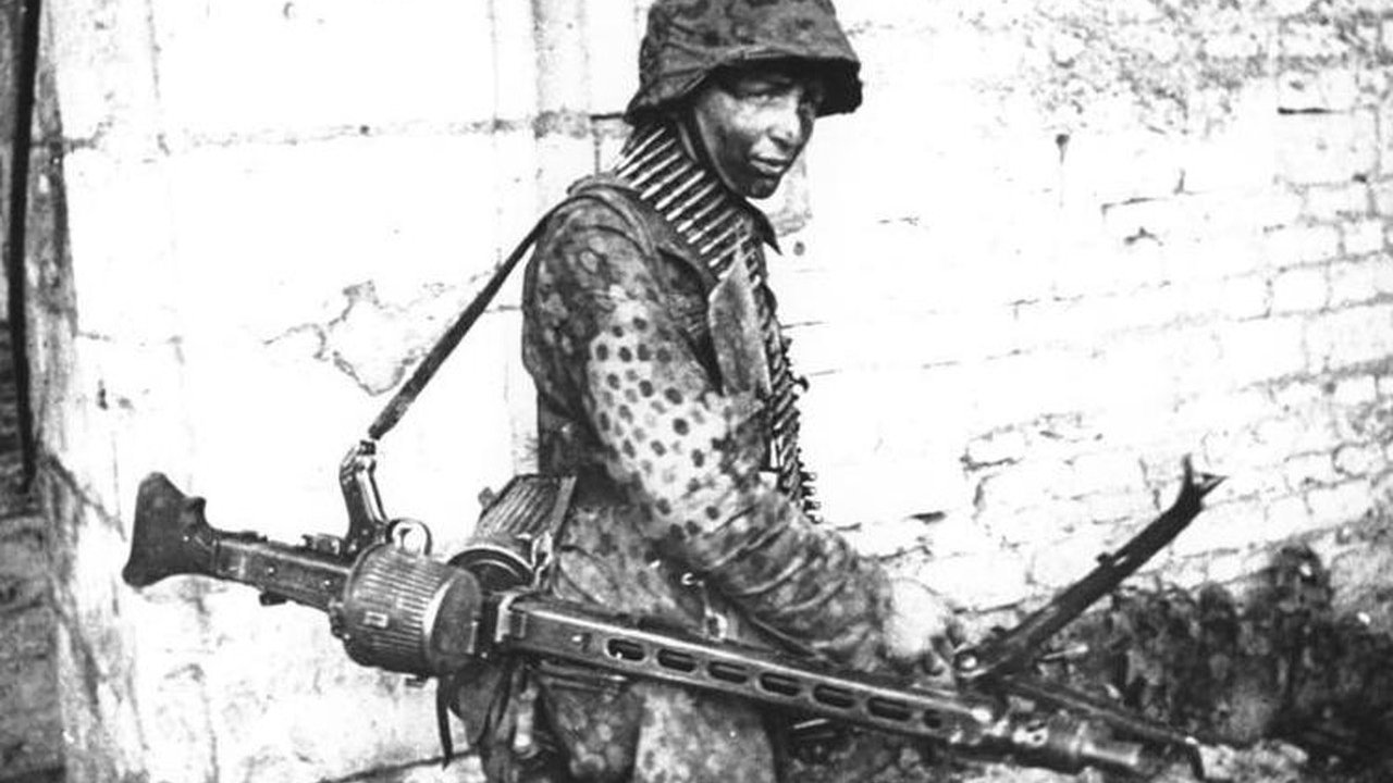 MG 42: Senapan Mesin "Gergaji Hitler" yang Mematikan