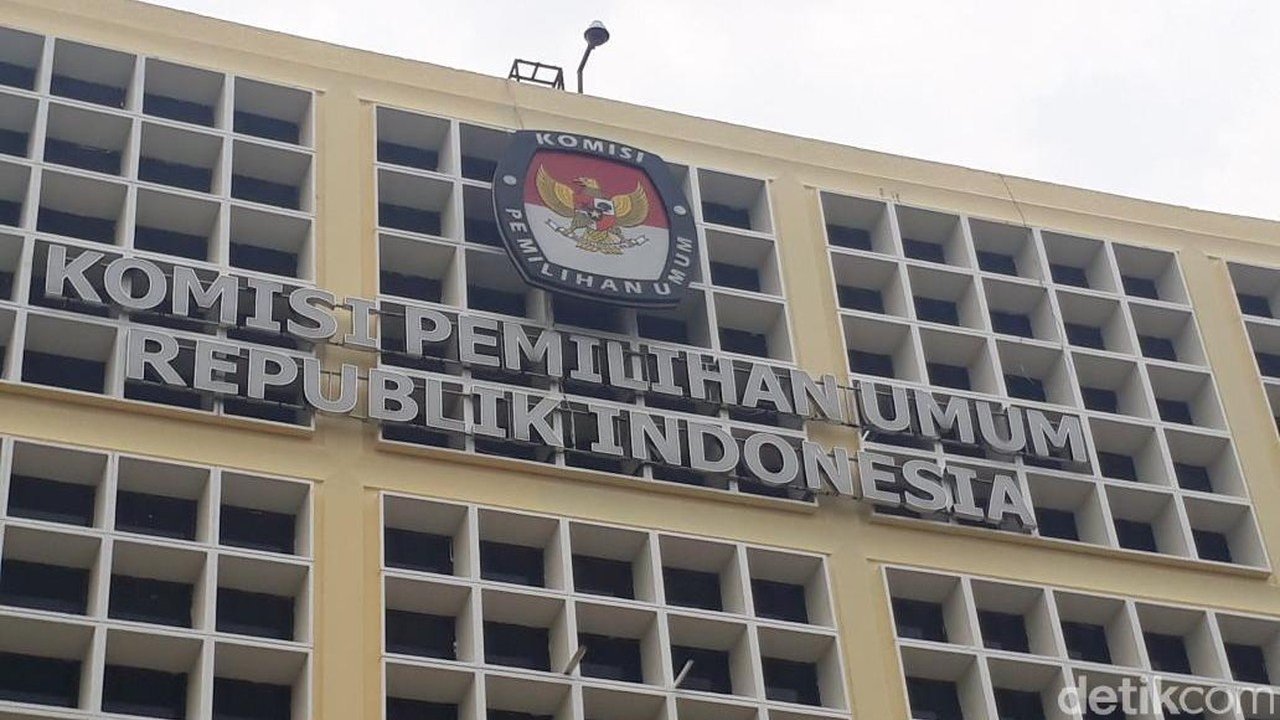 MK Tak Temukan Bukti Ijazah Setara SMA Gibran, KPU: Keputusan Jadi Rujukan Aturan Pemilu