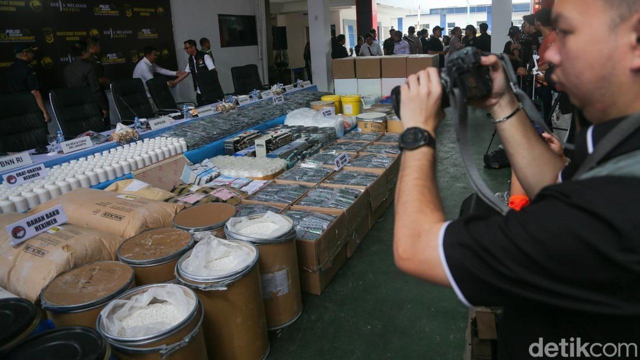 Pabrik Tramadol Ilegal di Sukoharjo Beroperasi dalam Kondisi Jorok, Ribuan Butir Diproduksi Tiap Hari