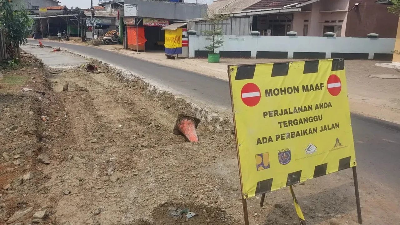 Perbaikan Jalan Raya Tapos Depok Hampir Rampung, Target 2 Minggu Selesai