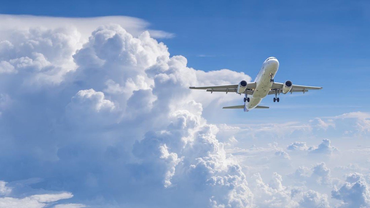 Pesawat LAPA Tergelincir di Argentina Akibat Kelalaian Pilot