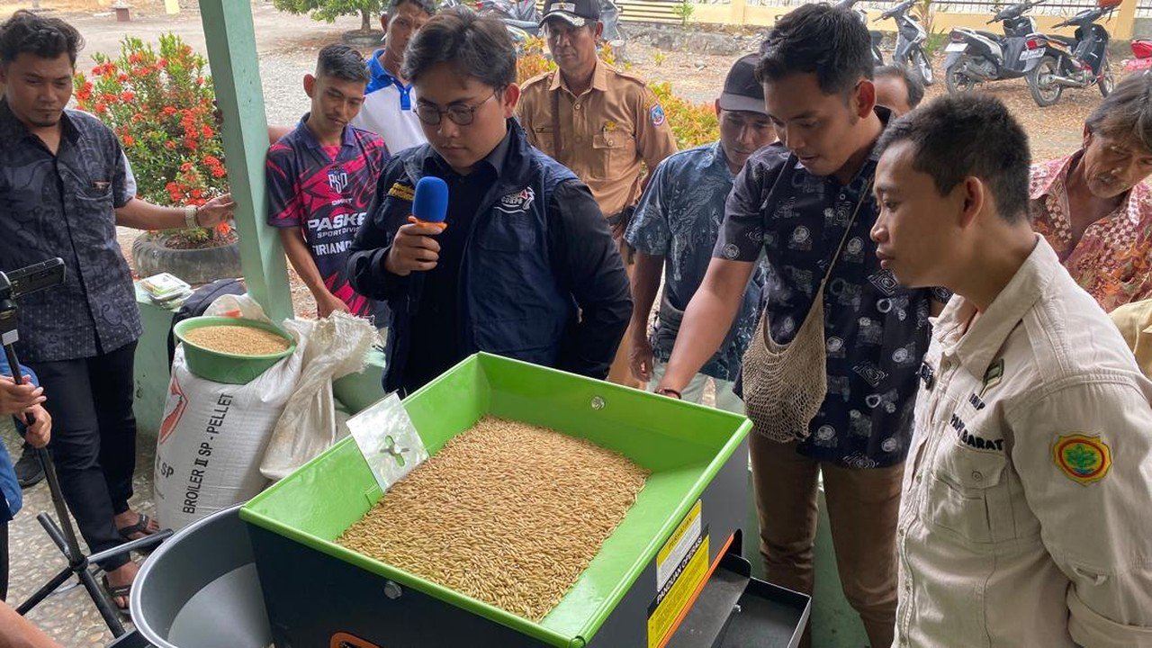 Petani Oransbari Didampingi ITS Kembangkan Beras Premium untuk Tingkatkan Kesejahteraan