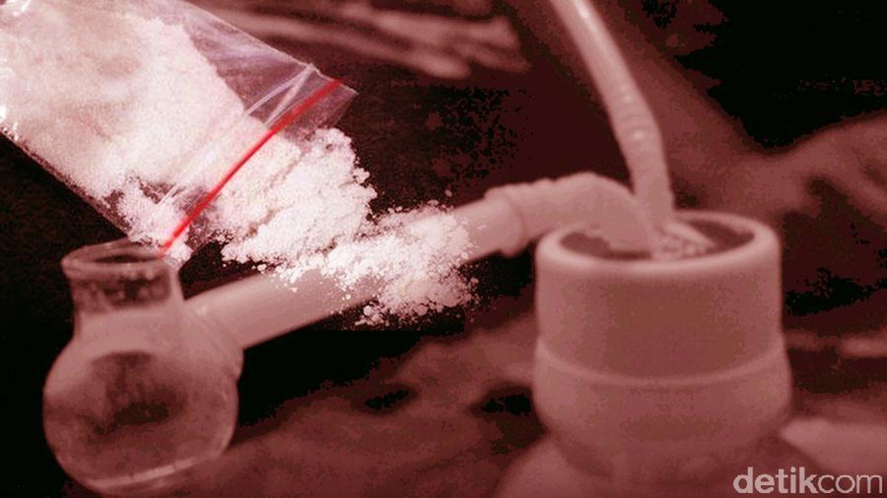 Polda Banten Gagalkan Pengiriman 11 Kg Ganja, Dua Tersangka Juga Diduga Simpan Sabu