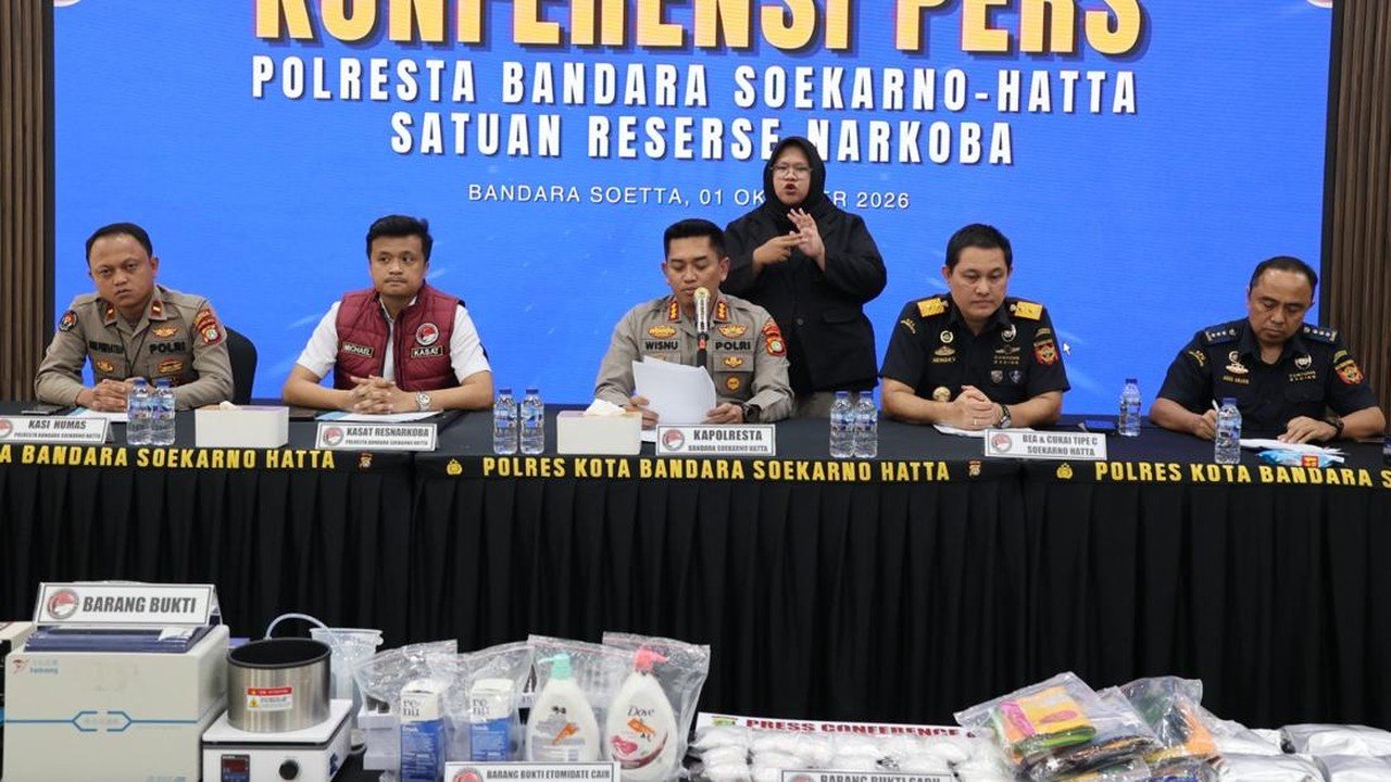 Polisi Ungkap Jaringan Narkoba Internasional, 14 Tersangka dan Jutaan Dosis Etomidate Diamankan
