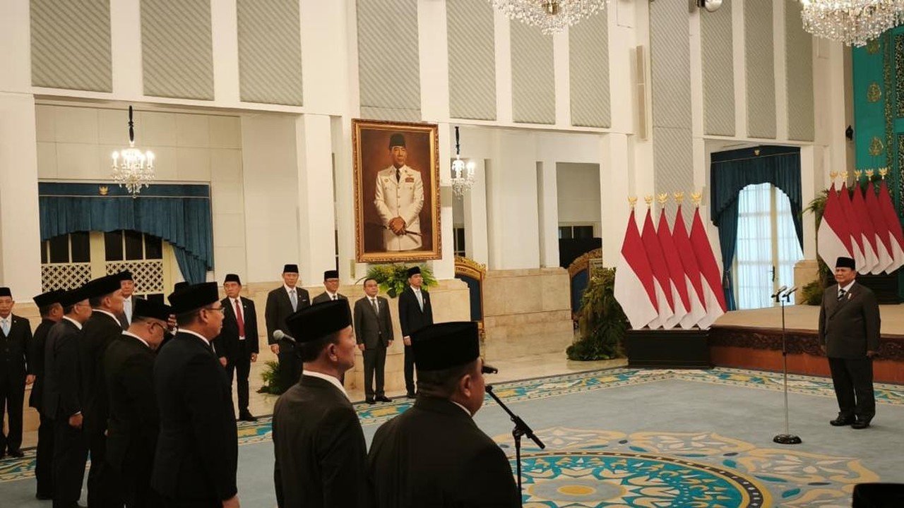 Prabowo Lantik Wamen Imigrasi dan Pertanian Baru