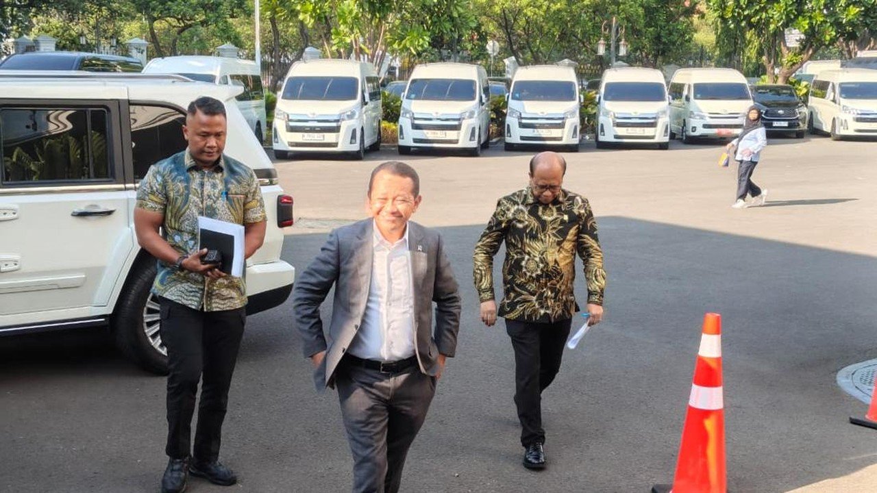 Prabowo Panggil Bahlil ke Istana Bahas Kelangkaan BBM di Bali