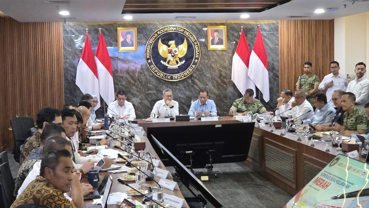 Prabowo Perintahkan Evaluasi Operasional Kopdes dalam 8 Hari, Zulhas Pimpin Pemantauan