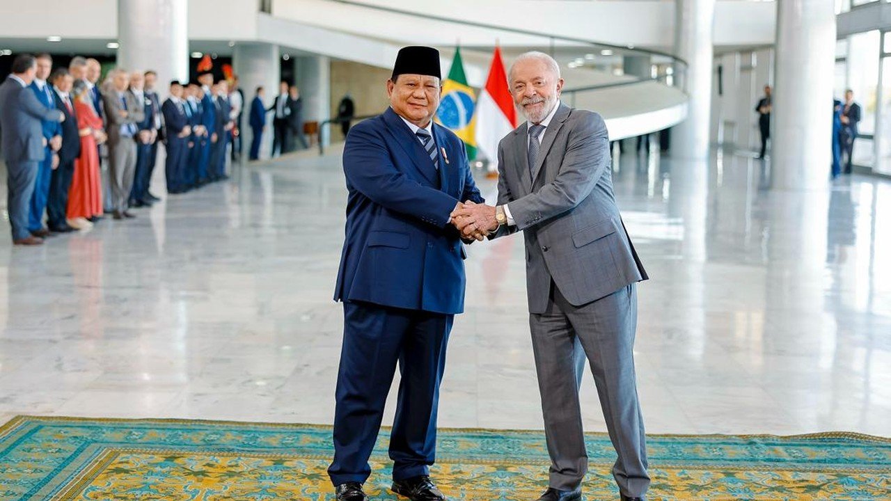Prabowo Subianto Ucapkan Selamat kepada Lula da Silva Atas Kemenangan Bersejarah di Pilpres Brasil
