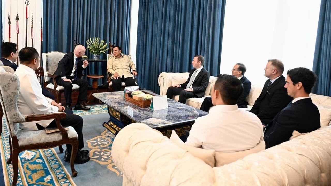 Presiden FIFA Undang Prabowo ke Final Piala AFF Indonesia vs Thailand, Erick Thohir Berharap Kehadiran