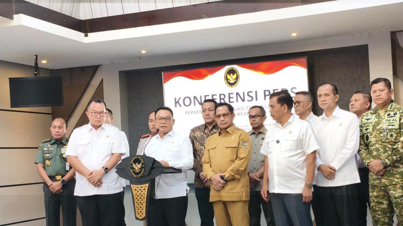 Presiden Prabowo Intens Pantau Penanganan Karhutla, Rapat Khusus Digelar Sore Ini