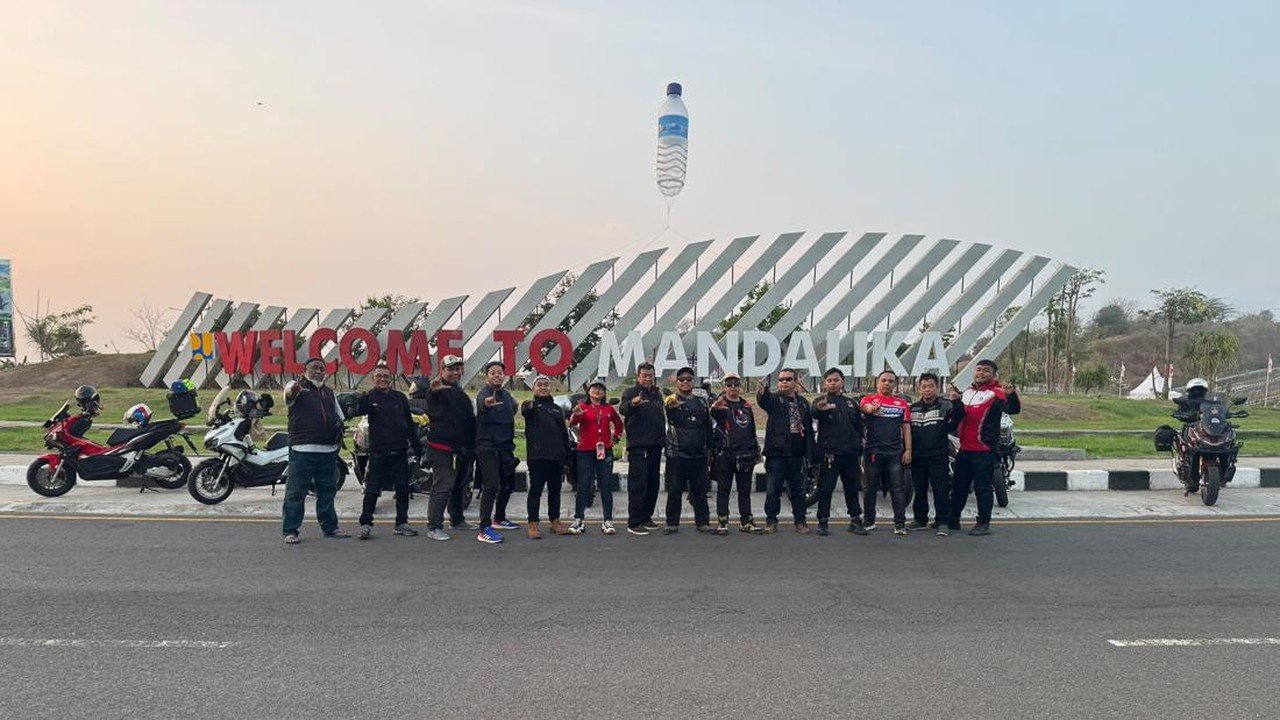 Ratusan Bikers Jelajahi 1.400 Km ke Mandalika untuk Saksikan MotoGP