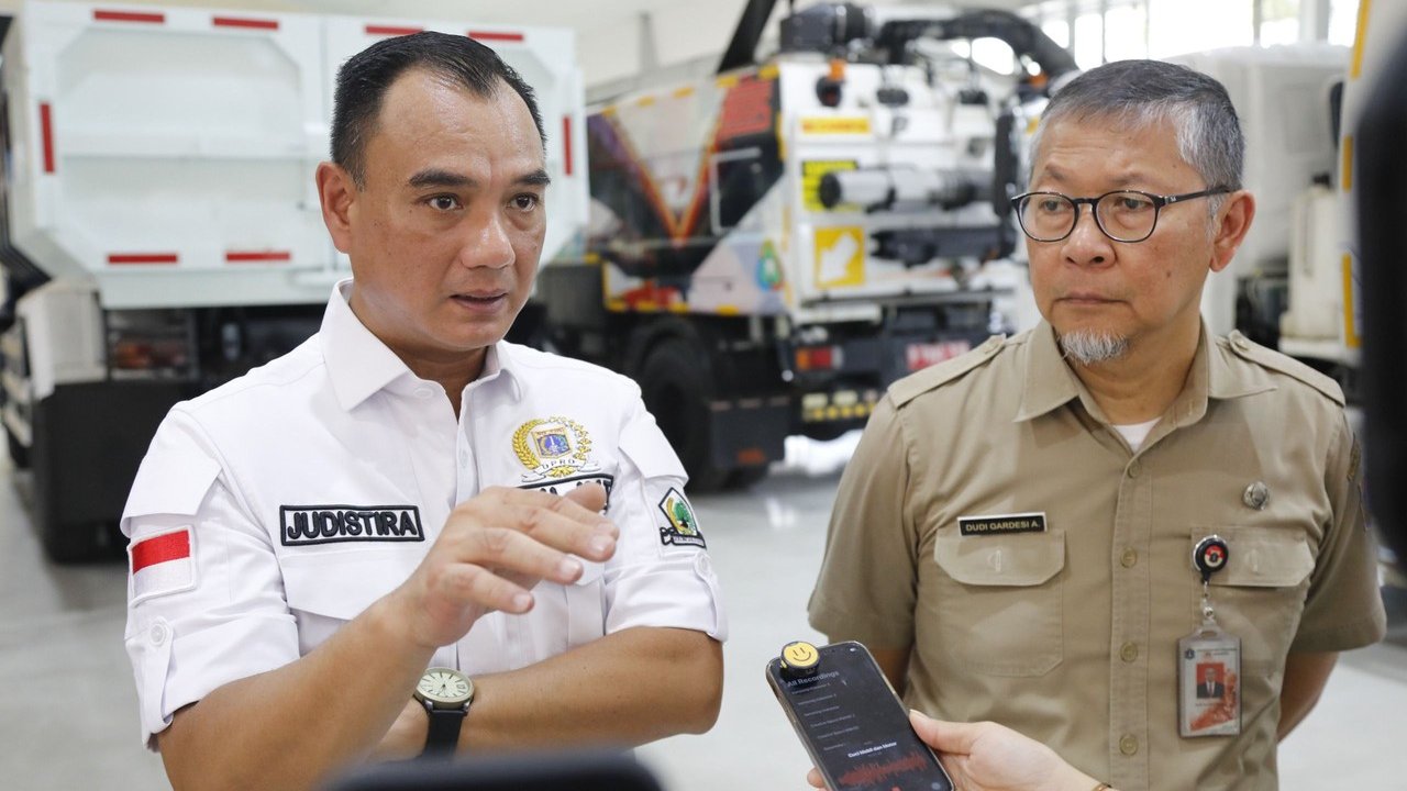 Ribuan Armada Sampah DKI Tanpa Depo, Pansus DPRD Minta Perpanjangan Waktu