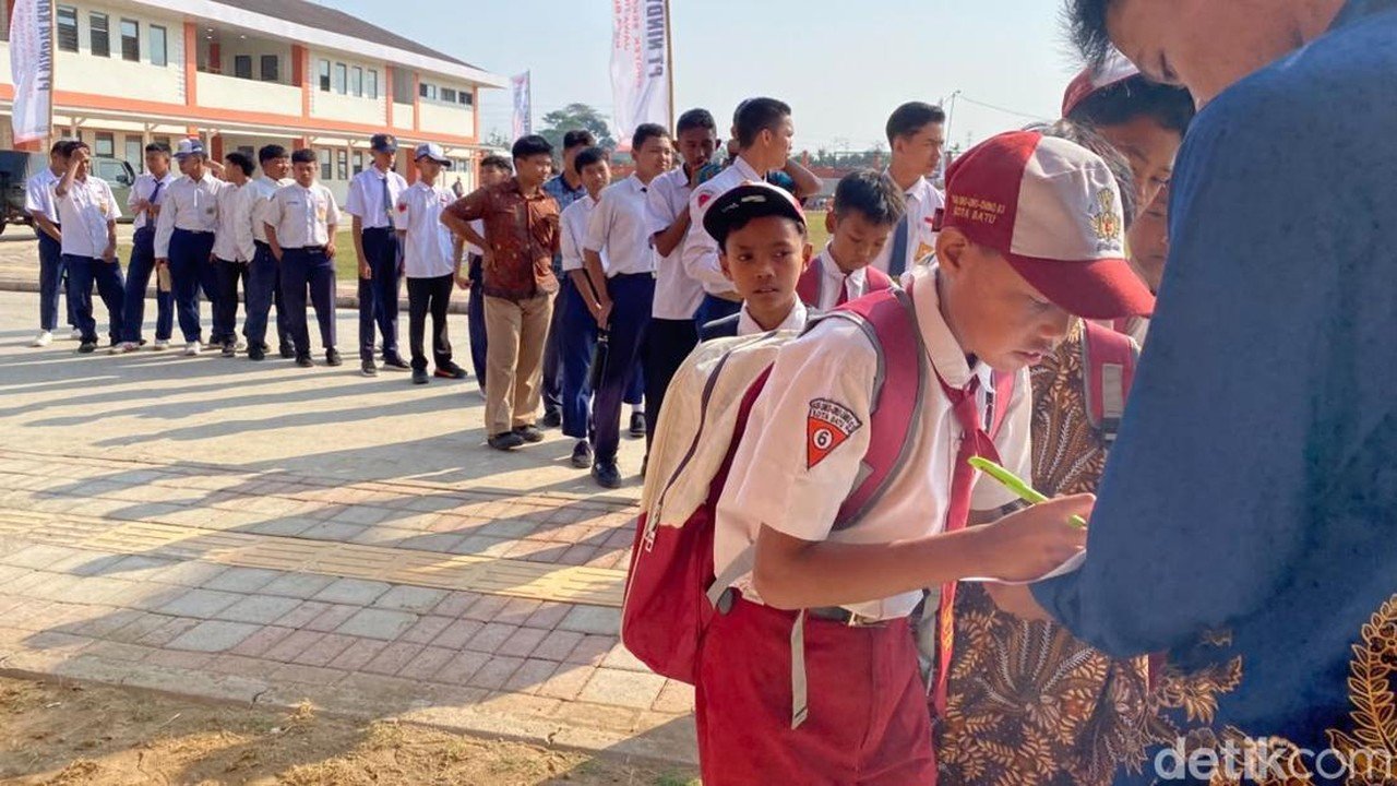 Sekolah Rakyat Kemensos: Jembatan Pendidikan untuk 28.000 Lebih Anak Kurang Mampu